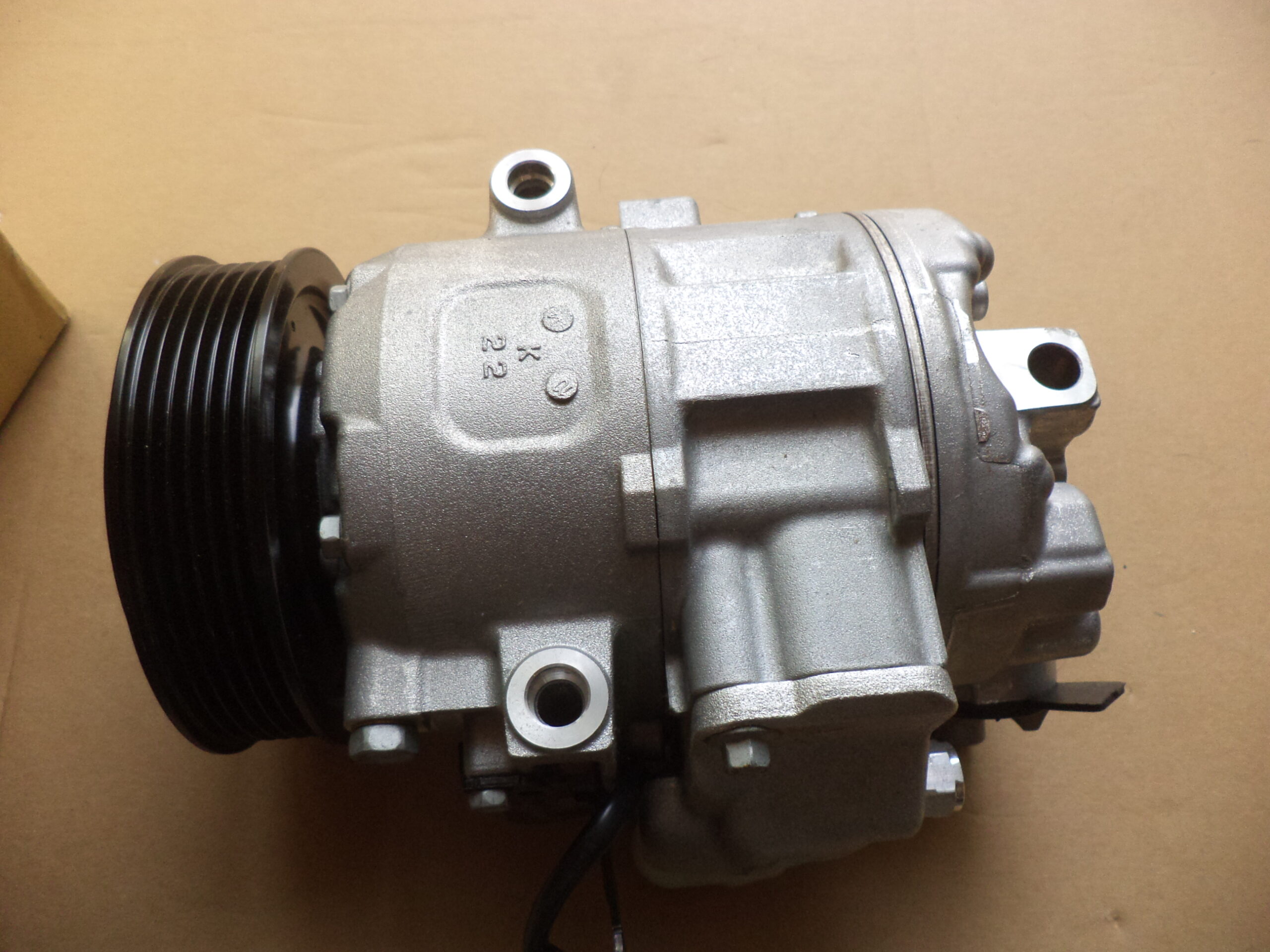 n°he9 compresseur climatisation audi a2 VW polo skoda fabia 8fk351110471 DPA86