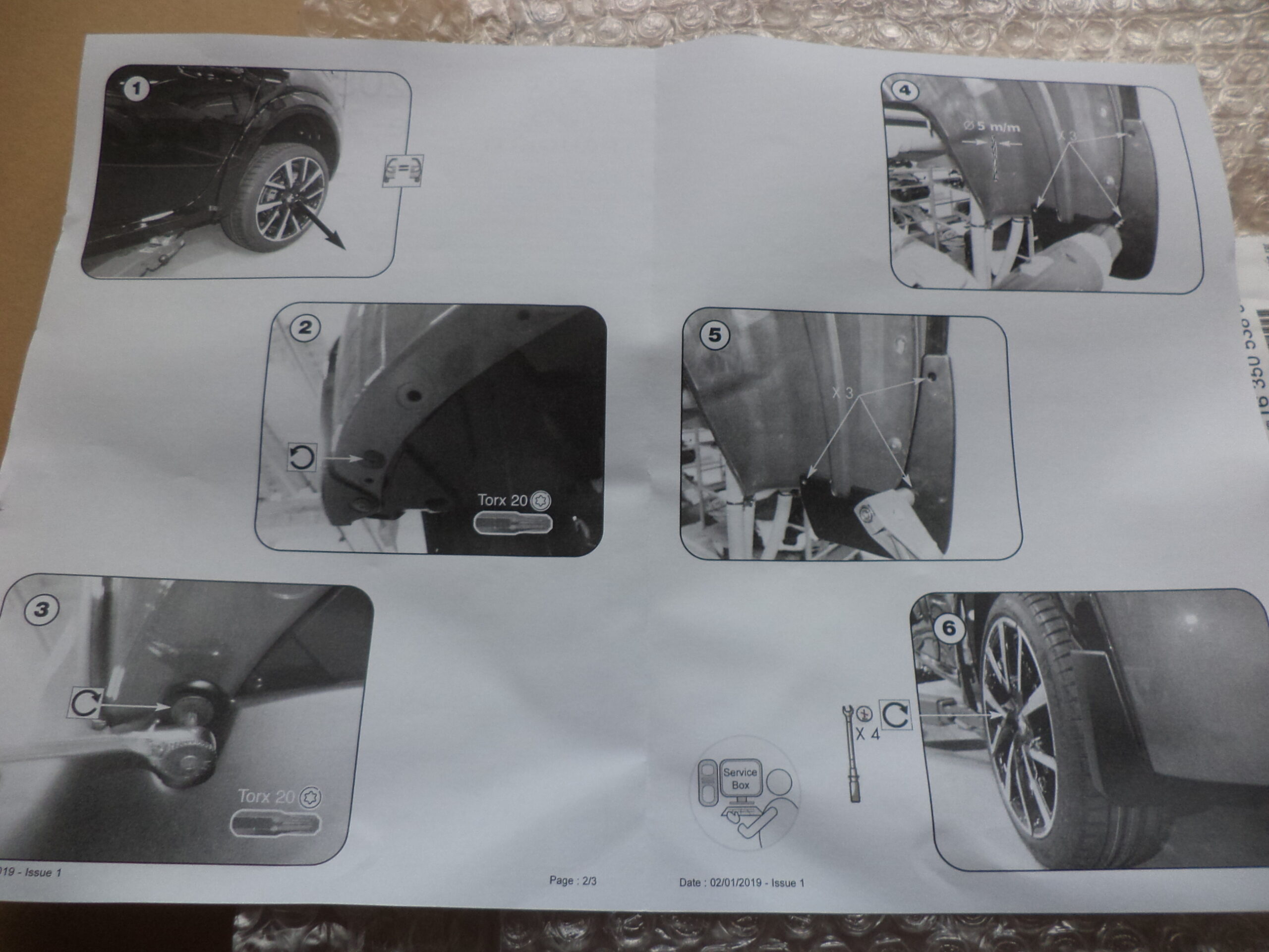 n°j11 jeu bavette arriere peugeot 208 E208 1635053880 neuf DPA86