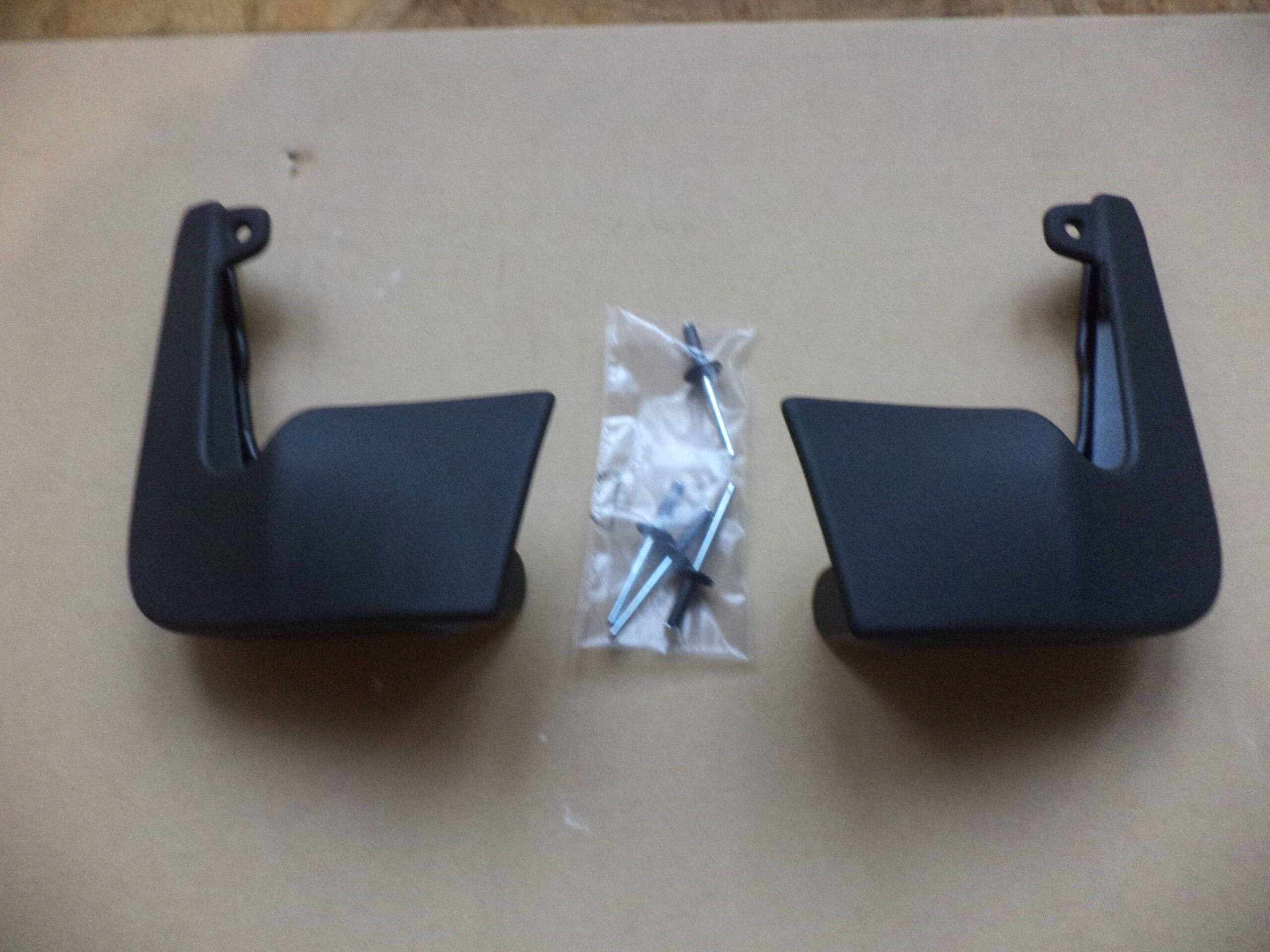 n°j19 jeu bavette avant peugeot 308 2021 1656248380 neuf DPA86