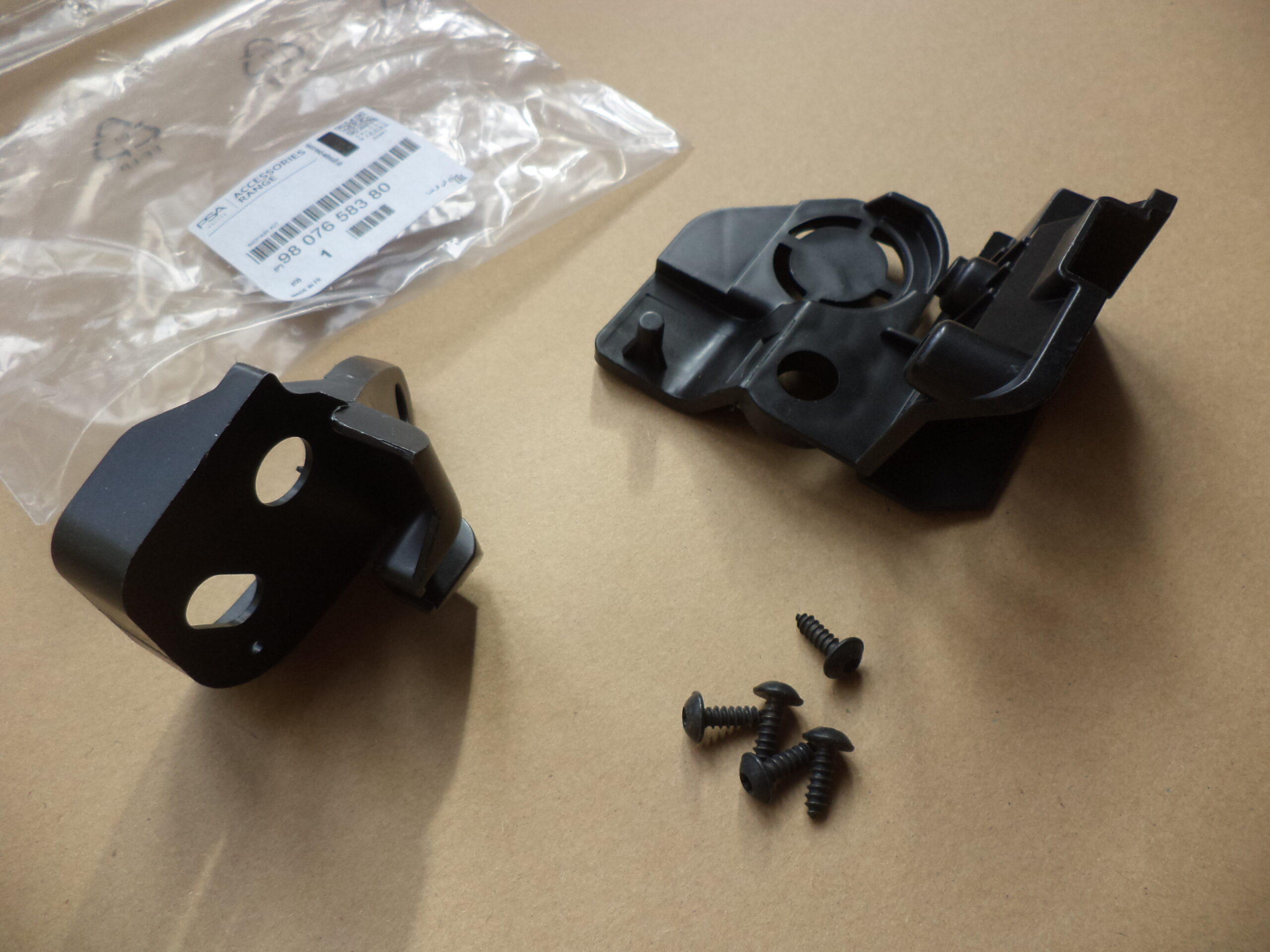 n°j20 Kit réparation phare avant gauche Peugeot 308 II 2013-2017 9807658380 neuf DPA86