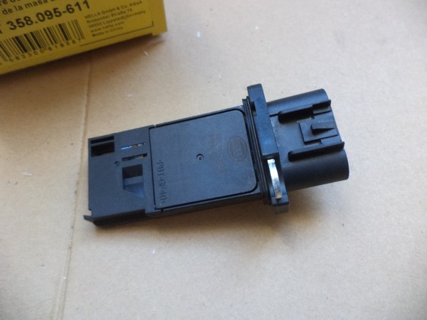 n°he103 debitmetre opel antara insignia saab 9.5 8et358095611 neuf DPA86
