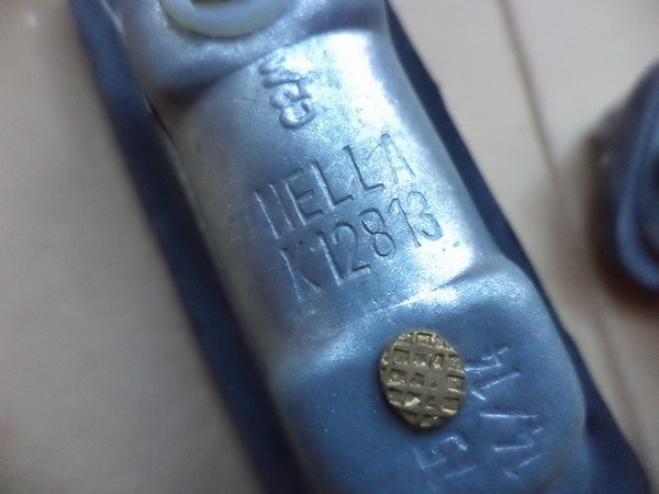 n°he105 lot 2 eclairage plaque hella 2ka001378001 neuf DPA86
