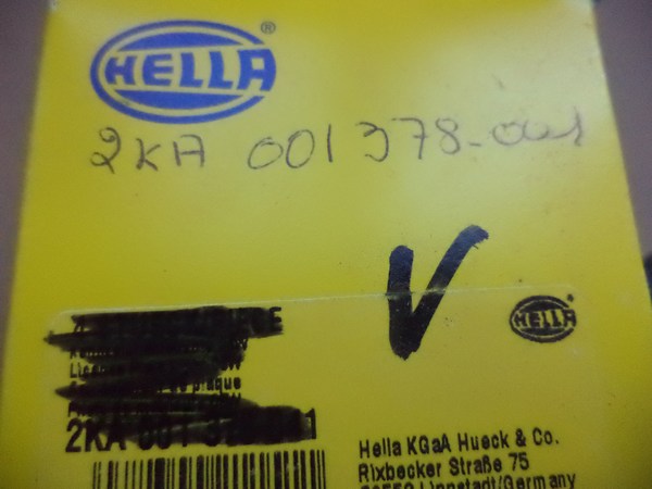 n°he105 lot 2 eclairage plaque hella 2ka001378001 neuf DPA86