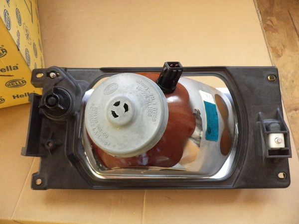 n°he122 phare VW polo 2 droit 1ae006319181 neuf DPA86