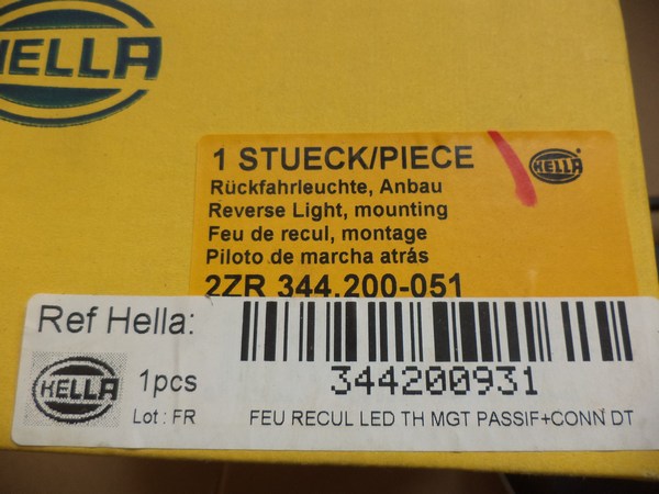 n°he129 feu recul led 122mm 2zr344200051 neuf hella n°he129 feu recul led 122mm 2zr344200051 neuf hella DPA86