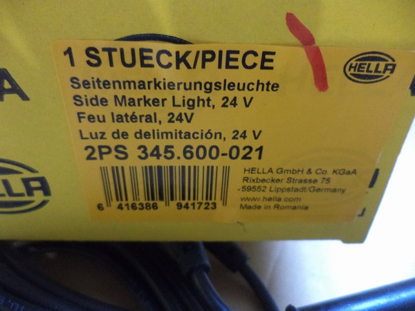 n°he139 Feu latéral 24v LED poids lourd semi remorque 2ps345600021 neuf DPA86