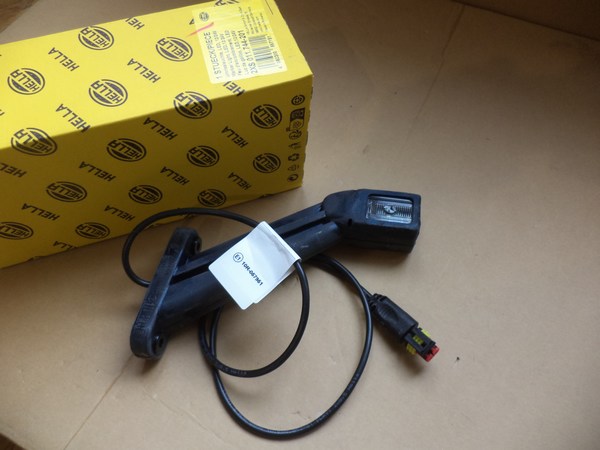 n°he142 feu travail universel 12V 129mm 1g3996001391 neuf DPA86