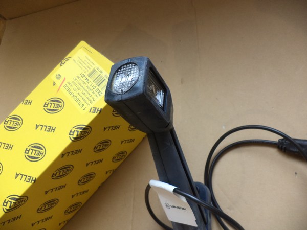 n°he141 feu encombrement led 12v 24v droit camion remorque 2xs011744201 neuf DPA86