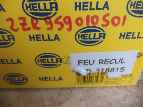 n°he147 feu recul 83mm led hella 2zr959010501 neuf n°he147 feu recul 83mm led hella 2zr959010501 neuf DPA86