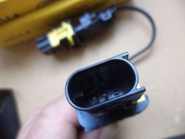n°he181 x2 Feux de jour 24v LED Poids lourd 2pt980970881 hella neuf DPA86