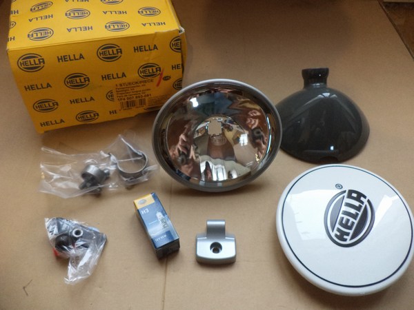 n°he186 phare 90 mm mercedes unimog 1al009998041 hella neuf DPA86
