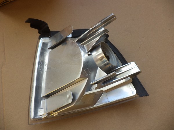 n°he53 clignotant audi 80 B4 avant droit 9el141606011 neuf DPA86