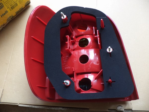 n°he71 feu VW polo 36N2 droit 9el964116111 neuf DPA86