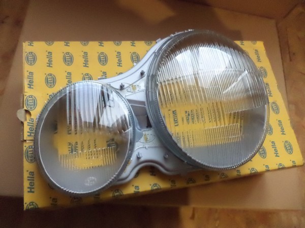 n°he79 glace phare mercedes classe E w210 droit 9ah144232031 neuf DPA86