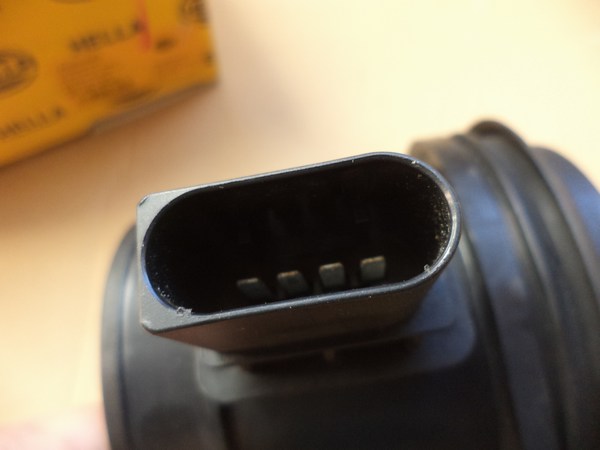 n°he88 debitmetre volvo xc60 xc70 xc90 c70 c30 8et009149341 neuf DPA86