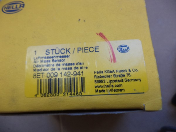 n°he99 debitmetre lexus GS SC toyota corolla 8et009142941 neuf DPA86