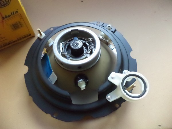 n°he160 phare daf F FA H4 1a6003939071 hella neuf n°he160 phare daf F FA H4 1a6003939071 hella neuf DPA86