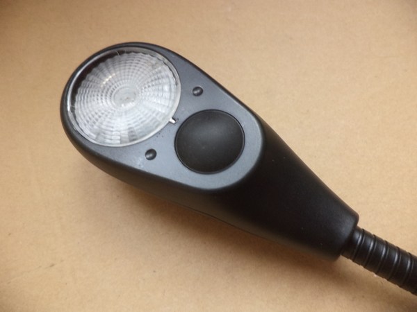 n°he196 lecteur de carte LED 12v 24v 2ja346720127 hella neuf n°he196 lecteur de carte LED 12v 24v 2ja346720127 hella neuf DPA86