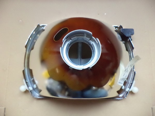n°he199 reflecteur phare gauche mercedes MK SK NG 9de118792001 hella neuf DPA86