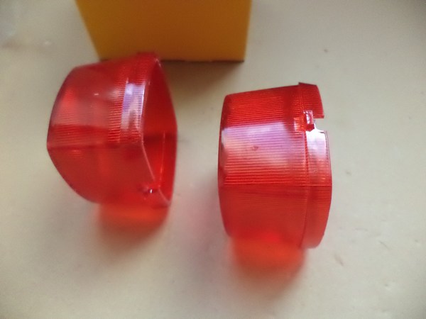n°he208 cabochon x2 feu arriere 11584 hella 9el117330011 neuf DPA86