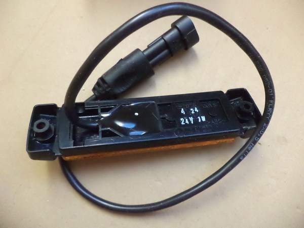 n°he231 Feu latéral gabarit Orange LED 24V poids lourd 2ps008645891 neuf DPA86