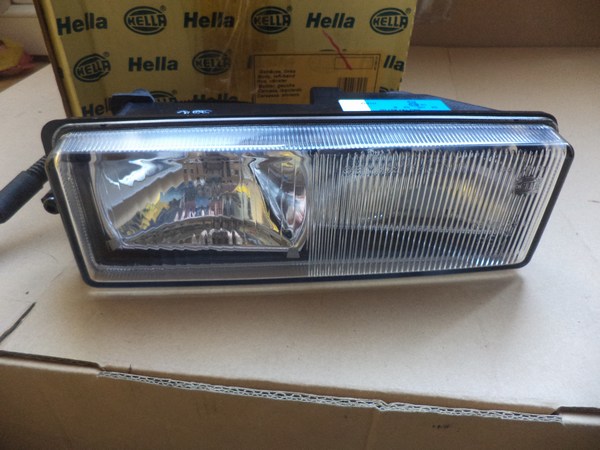 n°he234 feu arriere camping car caravane 90mm hella 2sb965039051 thk184 neuf DPA86