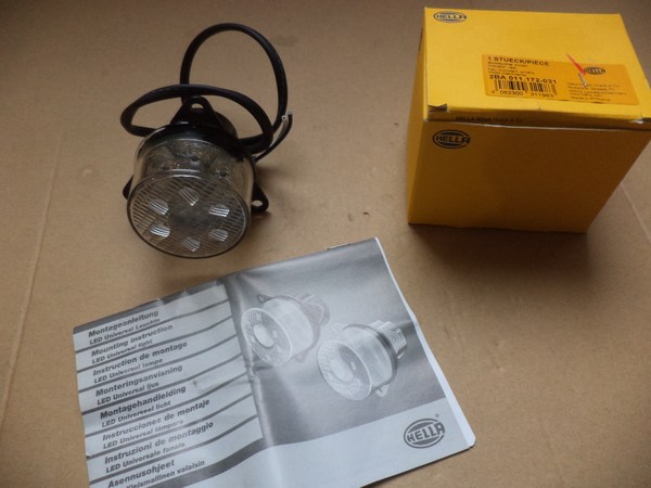 n°he241 clignotant arriere led 12v 55mm caravane camping car remorque 2ba011172031 hella DPA86