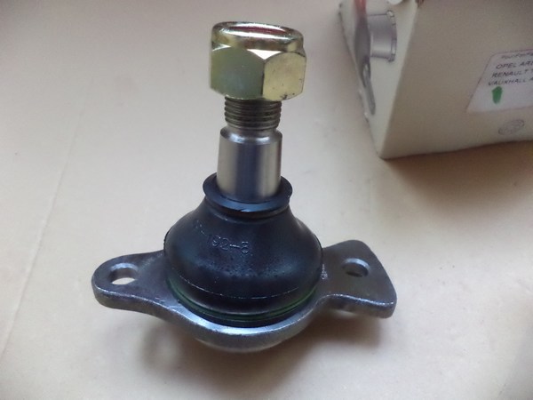 n°005 rotule suspension inferieur renault trafic e459520 neuve n°005 rotule suspension inferieur renault trafic e459520 neuve DPA86