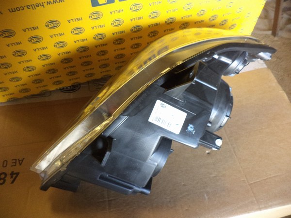 n°he248 phare droit mercedes viano vito W639 feu diurne 1eg00927021 hella neuf DPA86