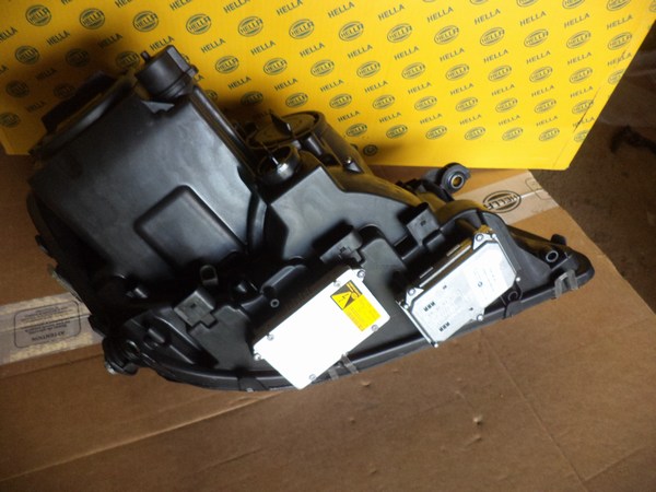 n°he250 phare gauche mercedes ML w164 bi xenon 1zs263036311 hella neuf DPA86