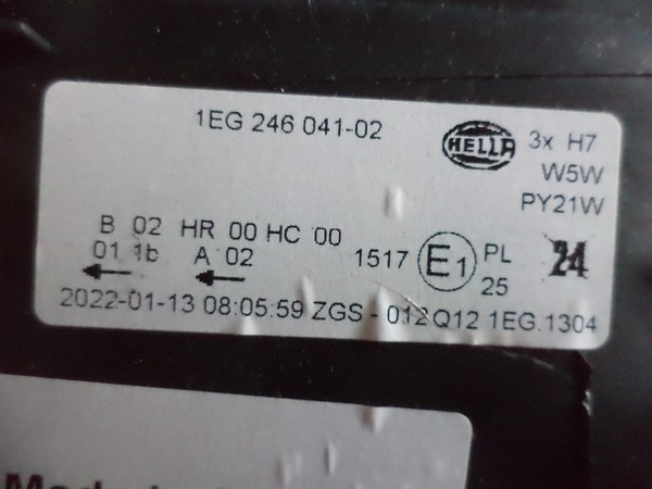 n°he251 phare droit mercedes viano vito W639 1eg246041021 hella n°he251 phare droit mercedes viano vito W639 1eg246041021 hella DPA86