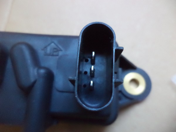 n°he262 Capteur pression échappement ford mustang mk4 lincoln 6pp009409401 hella neuf DPA86