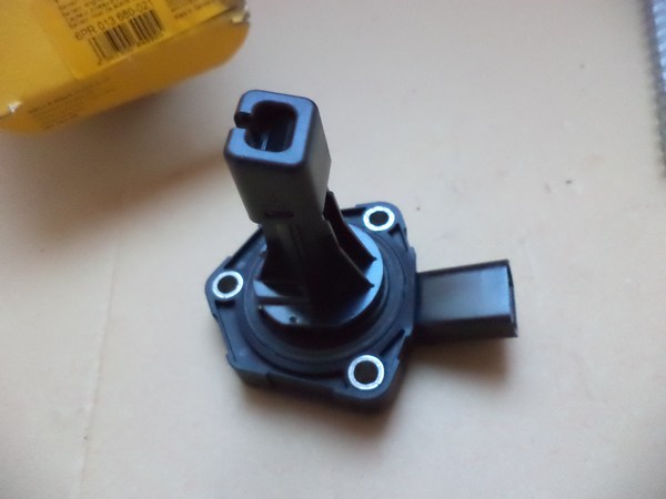 n°he268 capteur niveau huile audi a1 a3 a4 a5 a6 TT q2 q3 6pr013680021 neuf n°he268 capteur niveau huile audi a1 a3 a4 a5 a6 TT q2 q3 6pr013680021 neuf DPA86