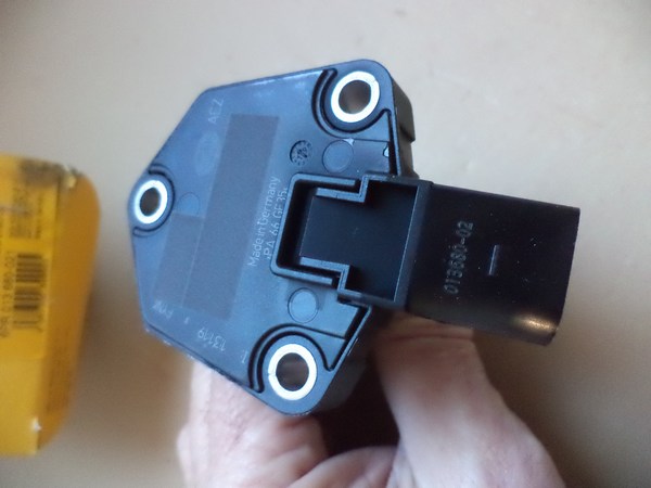 n°he268 capteur niveau huile audi a1 a3 a4 a5 a6 TT q2 q3 6pr013680021 neuf n°he268 capteur niveau huile audi a1 a3 a4 a5 a6 TT q2 q3 6pr013680021 neuf DPA86