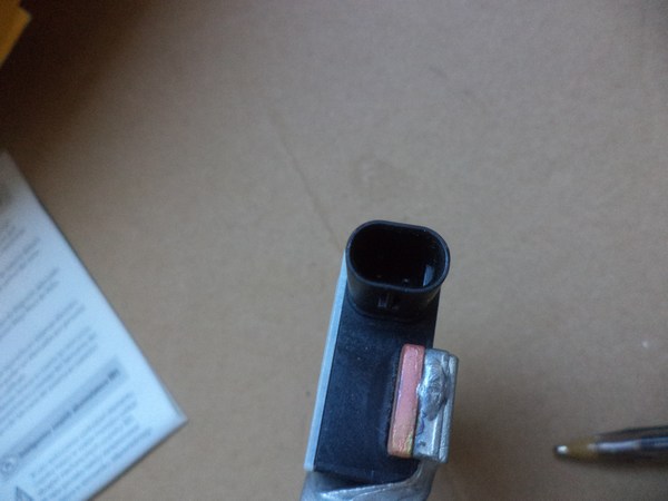 n°he269 capteur batterie BMW X5 F15 X6 F16 6pk010561901 hella neuf DPA86