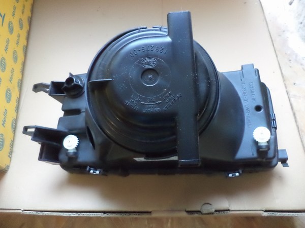n°he276 phare droit audi 80 B3 1ah005295141 hella neuf DPA86