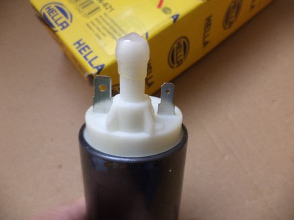 n°he284 pompe essence OPEL ASTRA G 1.6 8tf358106621 hella neuve DPA86