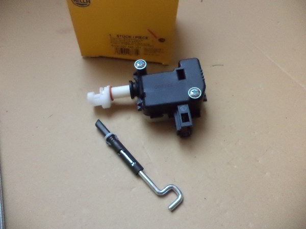 n°he304 resistance chauffage audi A3 Q3 touran golf 5 caddy 3 9ml351332371 hella neuve DPA86