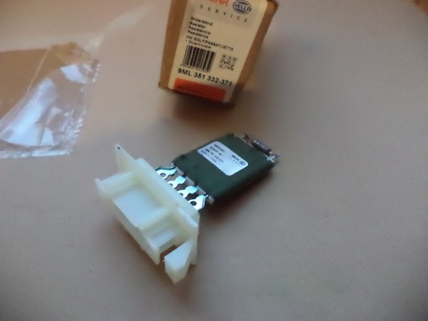 n°he304 resistance chauffage audi A3 Q3 touran golf 5 caddy 3 9ml351332371 hella neuve DPA86