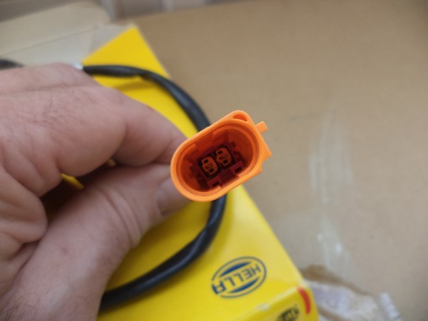n°he317 Capteur de température VW golf 6 new beetle 6pt014494311 hella neuve DPA86