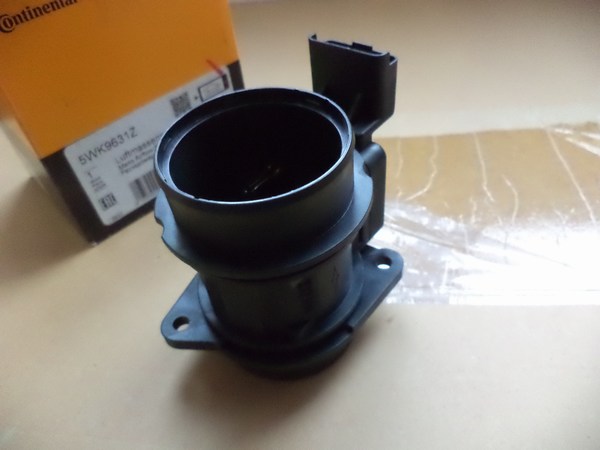n°he331 debitmetre citroen C2 C3 C3 pluriel xsara 1.4 HDI 5wk9613Z continental neuf n°he331 debitmetre citroen C2 C3 C3 pluriel xsara 1.4 HDI 5wk9613Z continental neuf DPA86