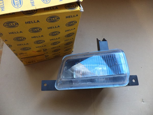 n°he377 antibrouillard gauche opel corsa D H3 1na354680011 hella neuf DPA86