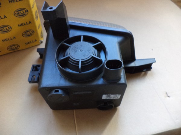 n°he376 antibrouillard gauche opel astra G 1na354658011 hella neuf DPA86