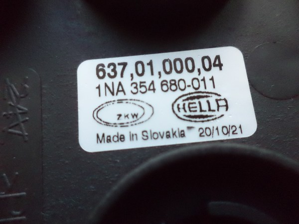n°he377 antibrouillard gauche opel corsa D H3 1na354680011 hella neuf DPA86