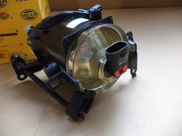n°he378 antibrouillard gauche opel corsa D H10 1na354680011 hella neuf DPA86