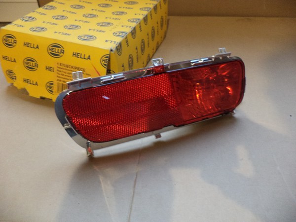 n°he385 antibrouillard gauche citroen C4 picasso 2nr982008111 hella neuf DPA86