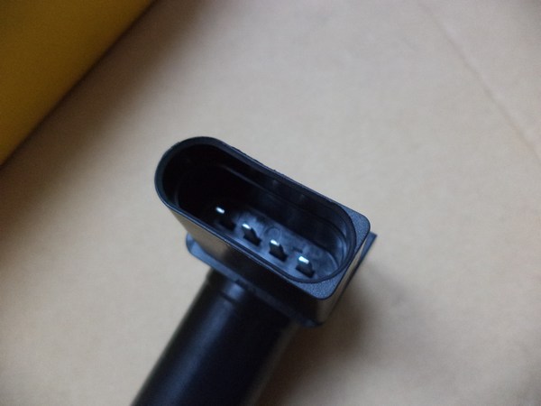 n°he389 bobine allumage vw passat B5 5da358057261 hella neuve DPA86