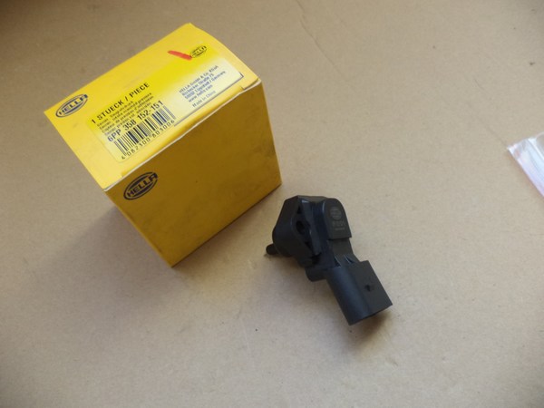 n°he400 lot repetiteur vw golf 3 vento 9el144431001 hella neuf DPA86