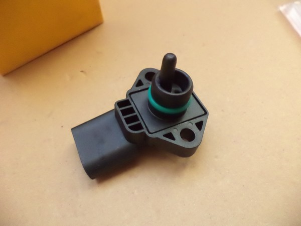n°he398 capteur pression VW polo golf lupo vento caddy 6pp358152151 hella neuf DPA86