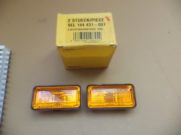 n°he400 lot repetiteur vw golf 3 vento 9el144431001 hella neuf DPA86